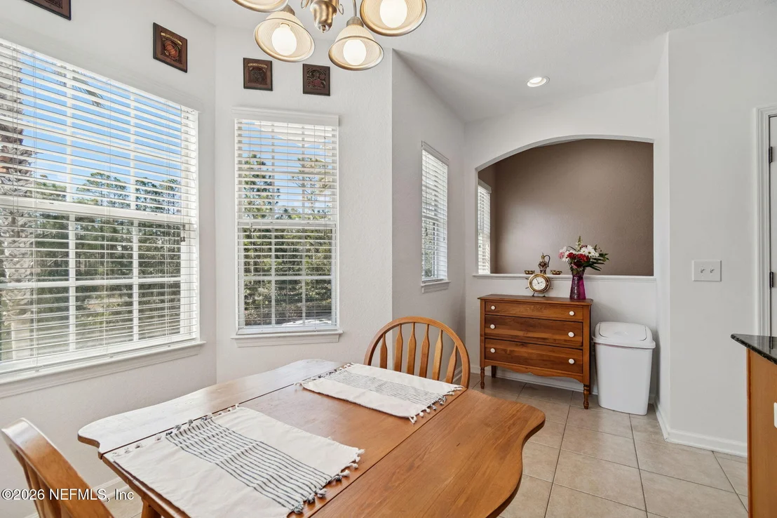 Photo of Unit 1005 at 175 BAYBERRY Circle