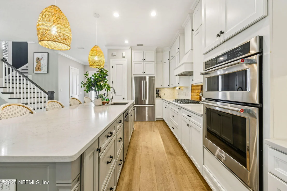 Photo of 62 PARKBLUFF Circle