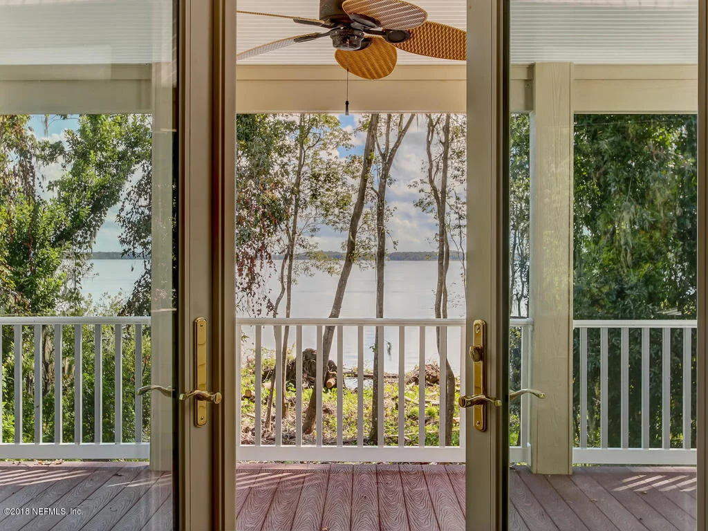 Photo of 595 W RIVER Road