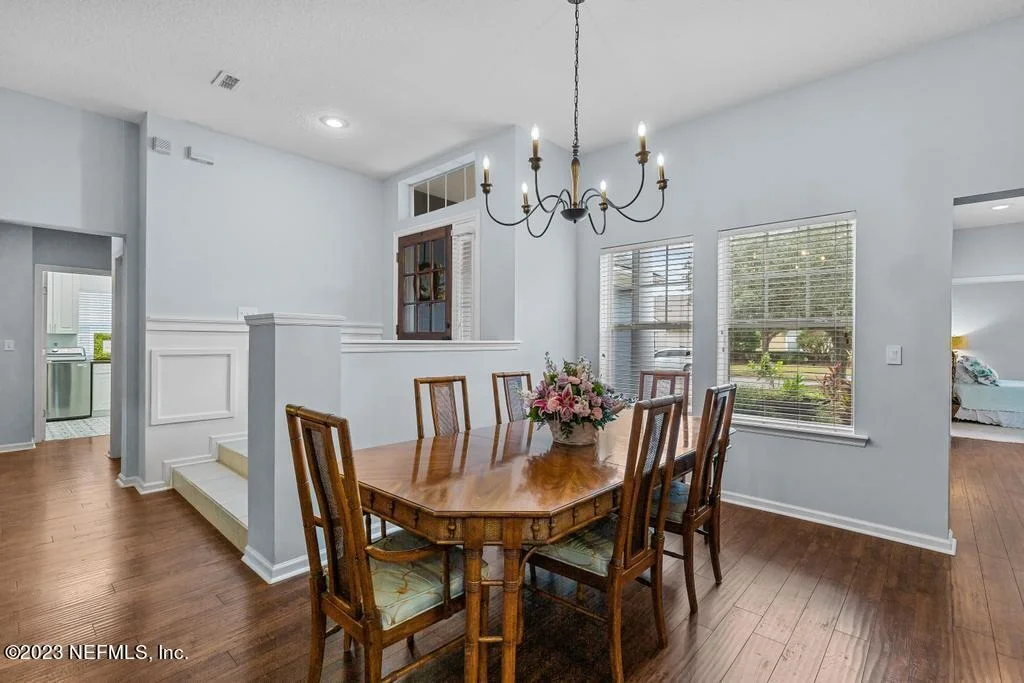 Photo of 1056 MEADOW VIEW Lane