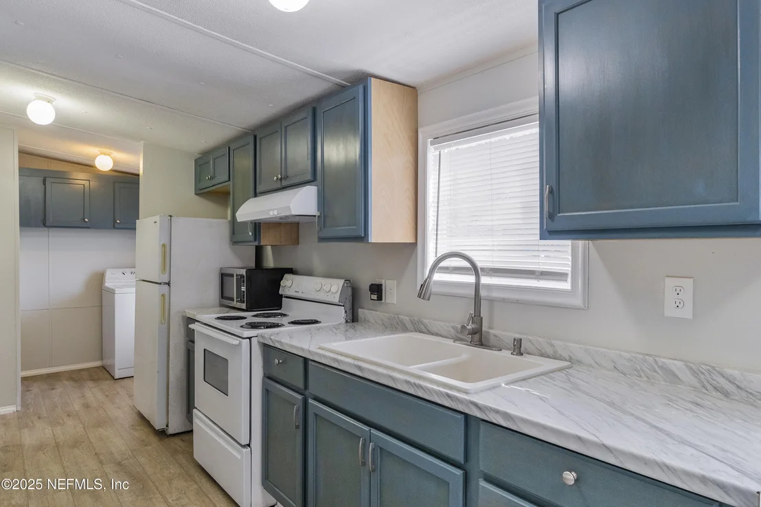 Photo of Unit D at 2905 COUNTY ROAD 214