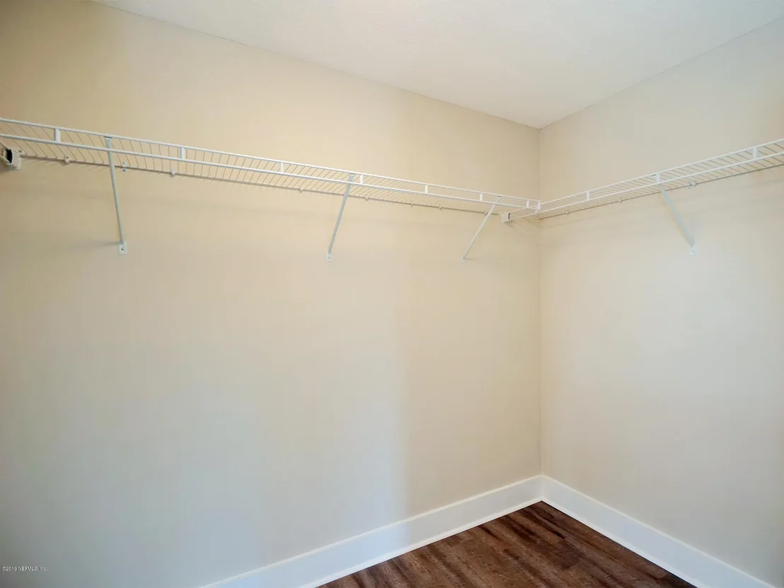 Photo of 228 DAVIS Street