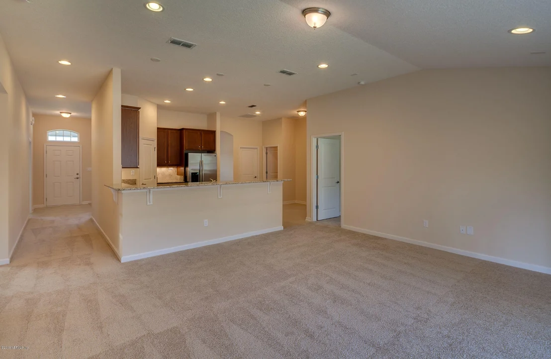 Photo of 727 BENT CREEK Drive
