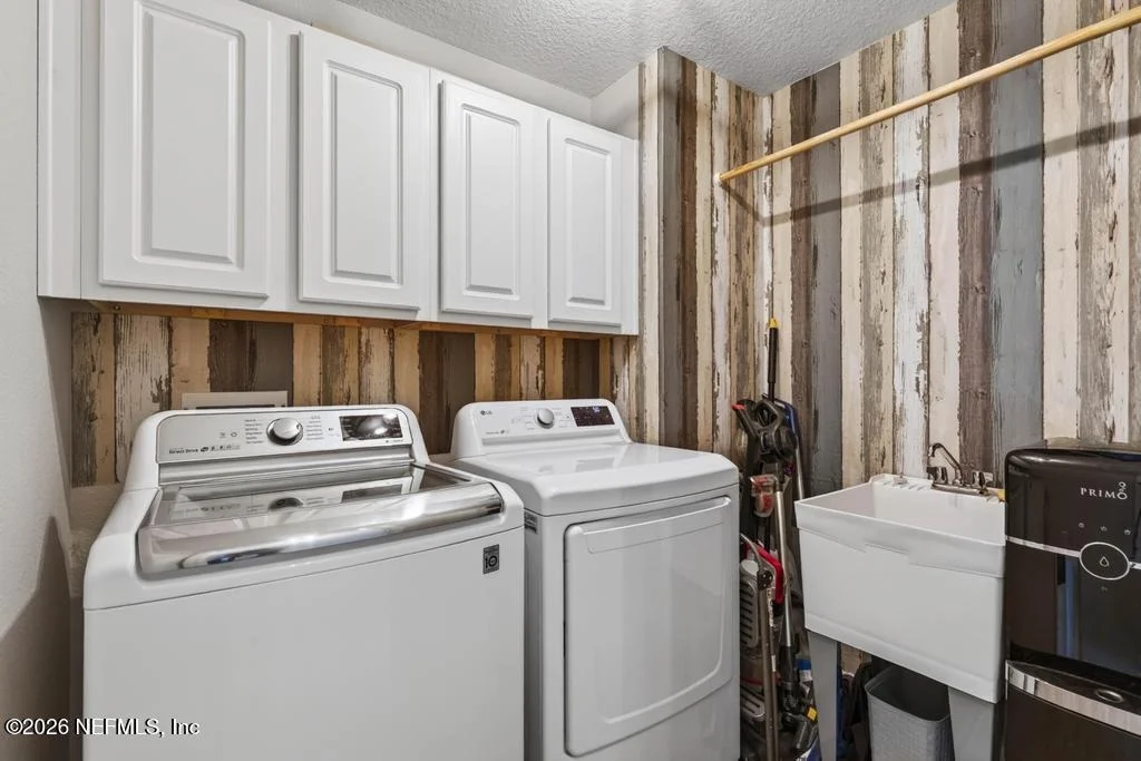 Photo of 246 CODONA GLEN Drive