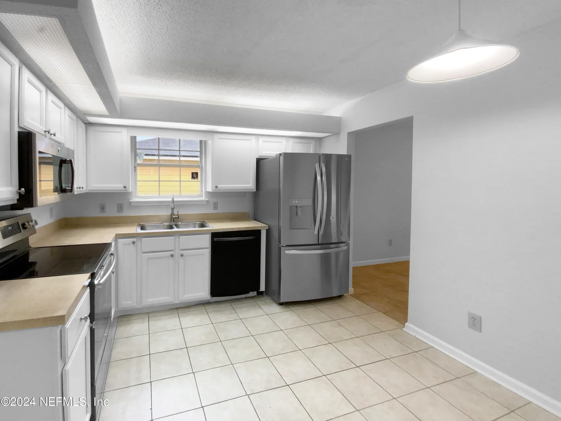 Photo of 2564 EIFFEL Circle E