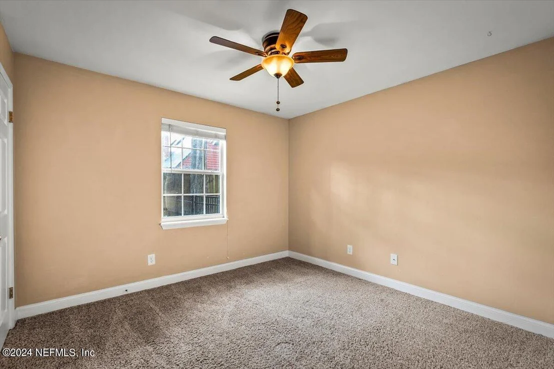 Photo of 1021 KENNEDY Drive