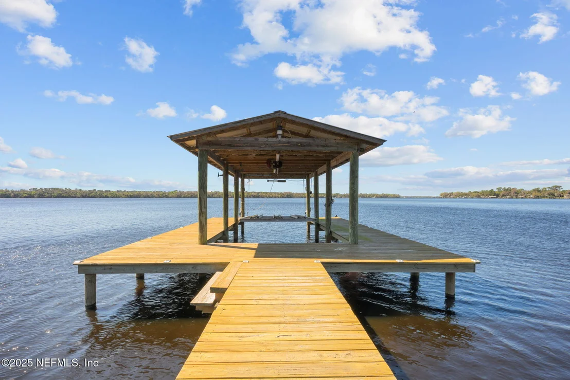 Photo of 113 DRIFTWOOD Lane