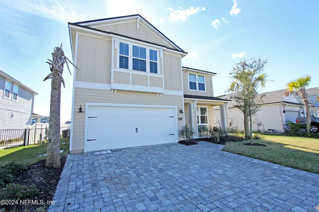 Photo of 242 SILVERLEAF VILLAGE Drive