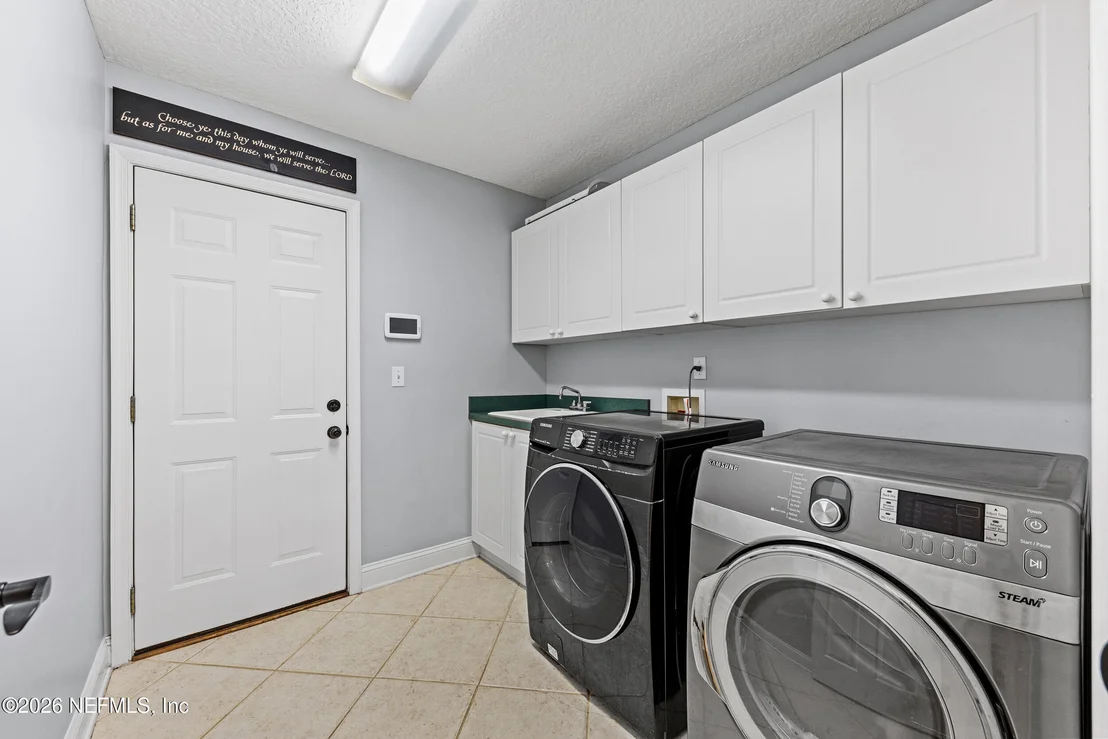 Photo of 604 GOPHER Court