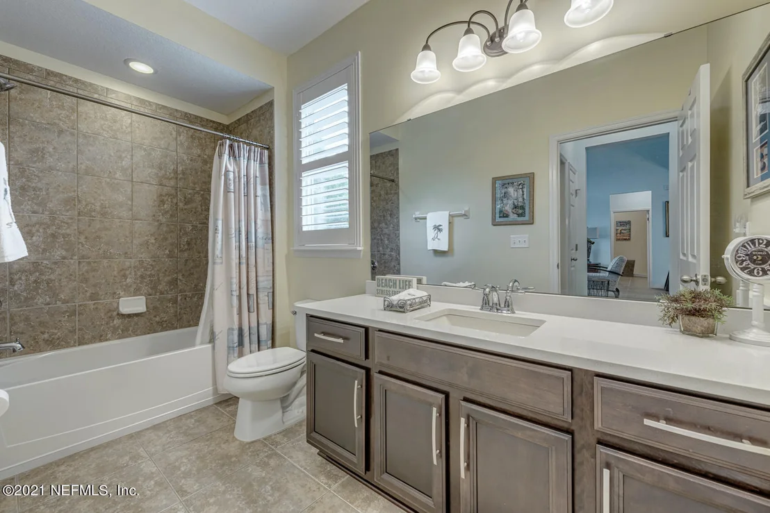 Photo of 215 PLAZA DEL RIO Drive