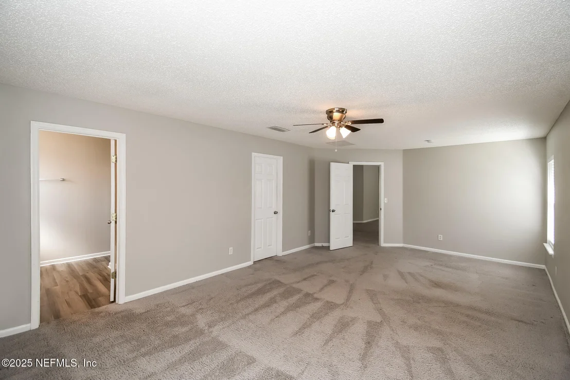 Photo of 9137 REDTAIL Drive