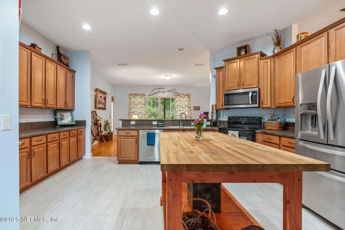 Photo of 11231 SADDLE CREST Way