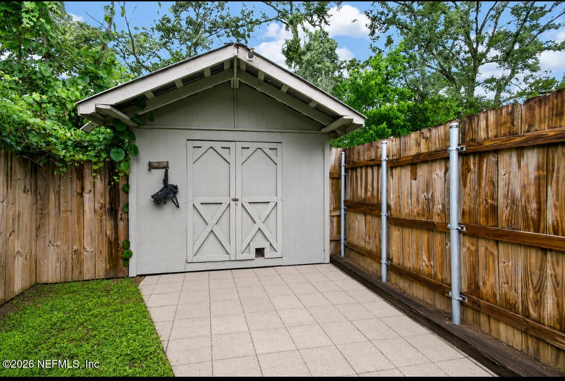 Photo of 8630 SYNHOFF Drive