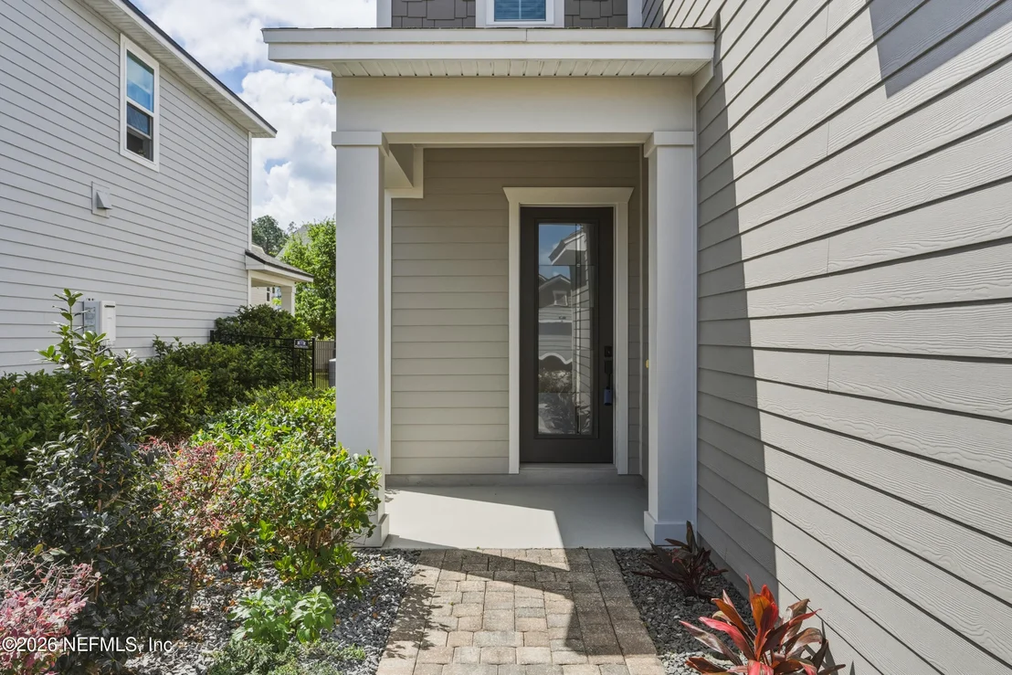Photo of 77 FOXCROSS Avenue