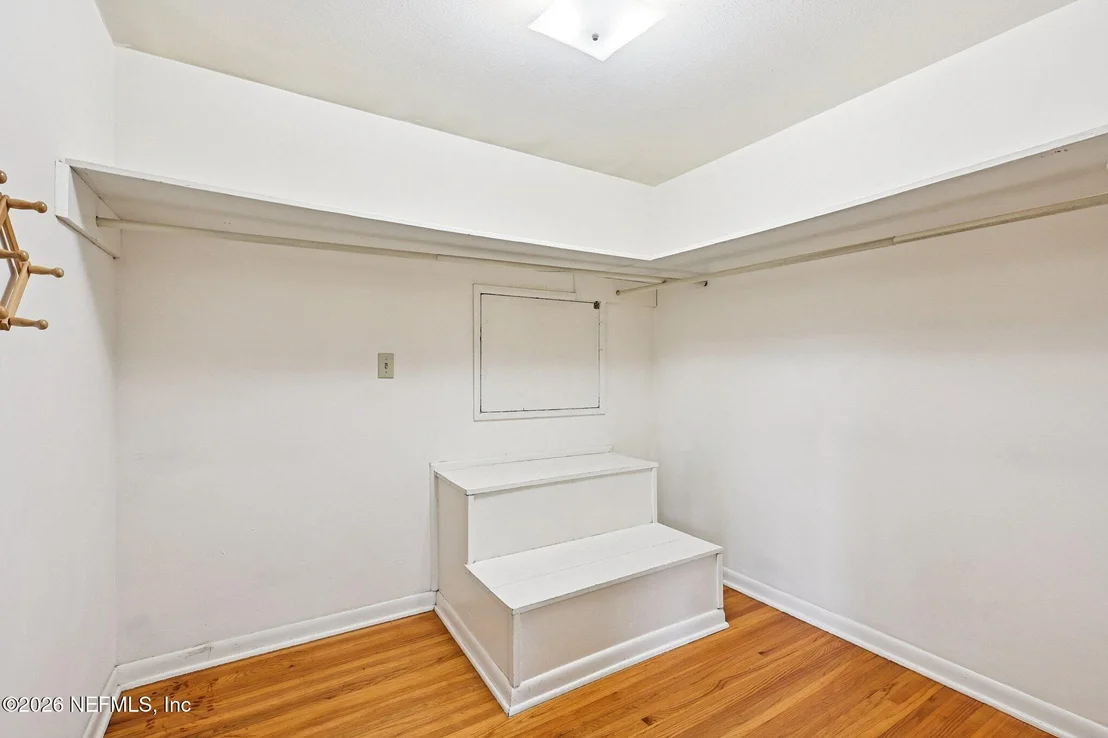 Photo of 8507 SYNHOFF Drive