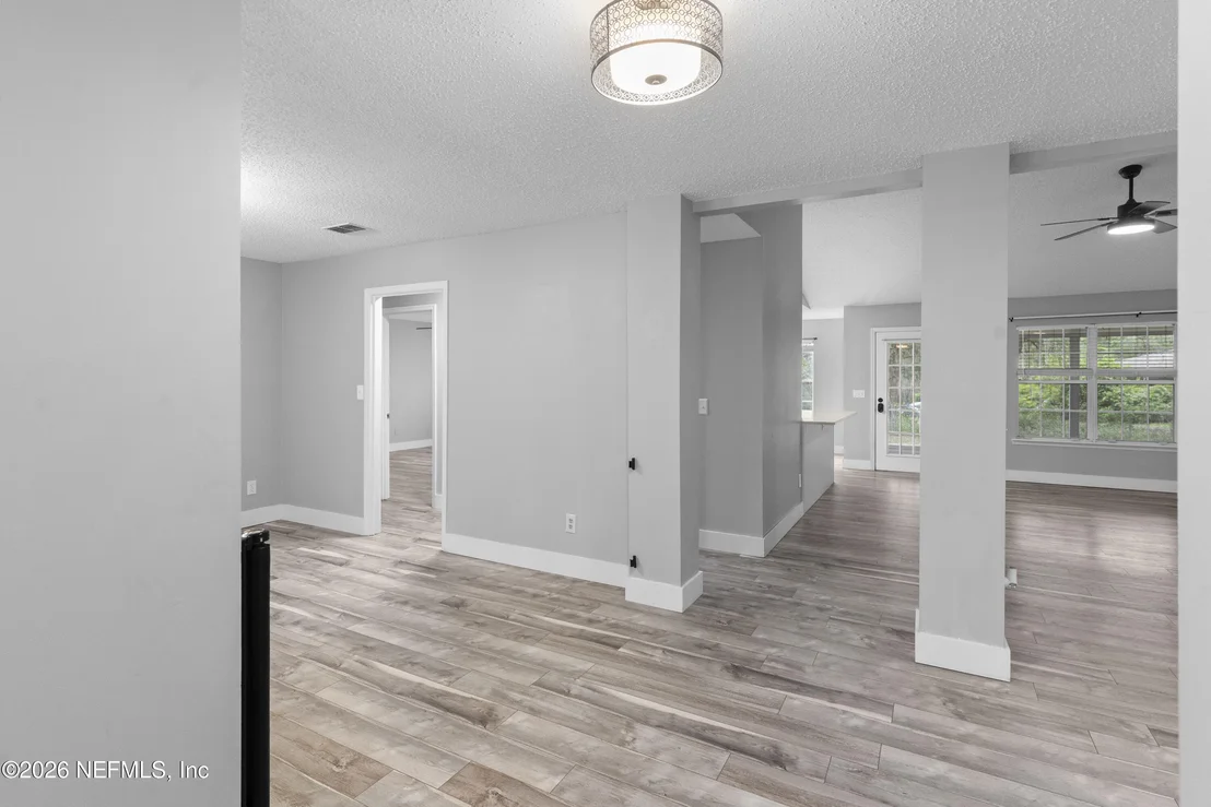 Photo of 7031 OAKRIDGE Loop