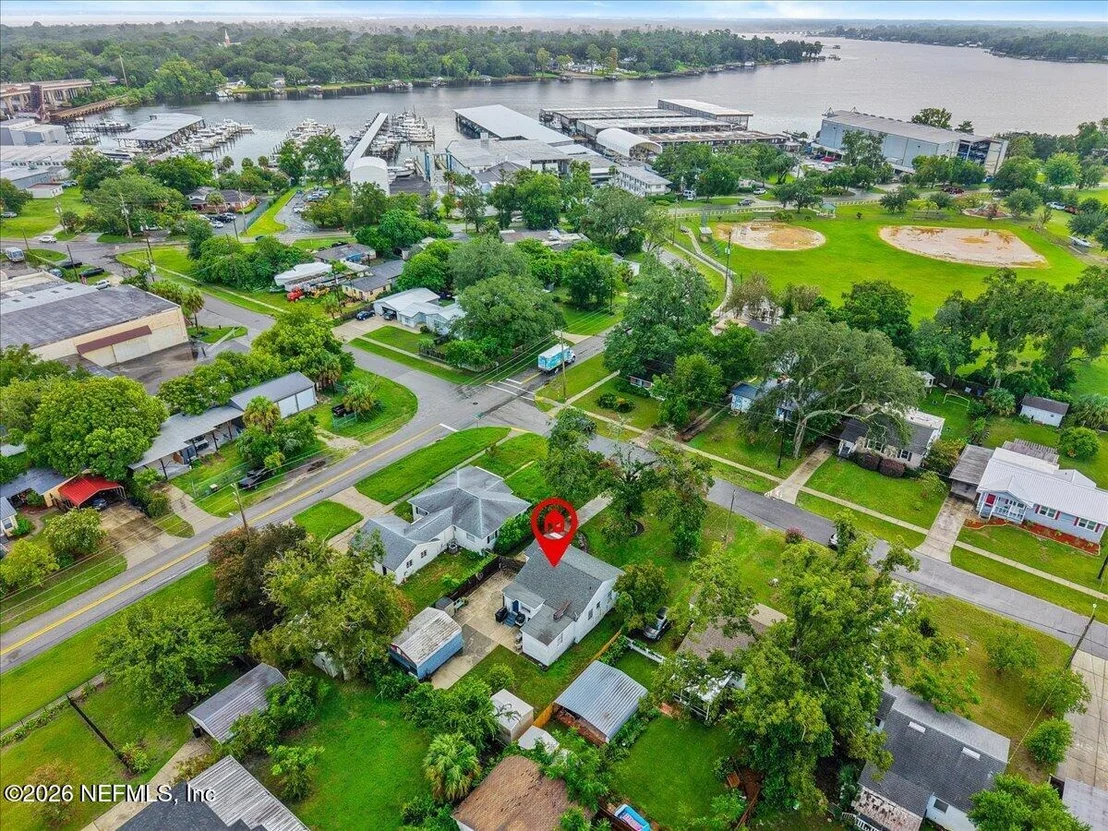 Photo of 4511 CAMBRIDGE Road