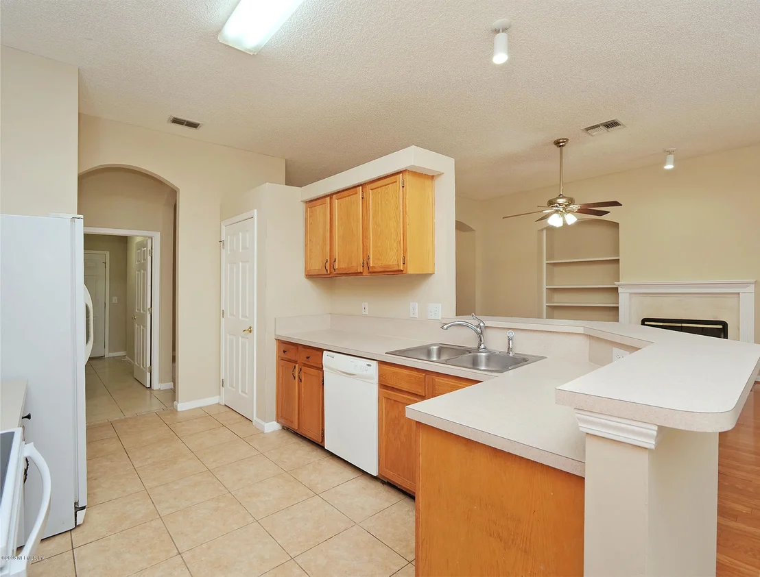 Photo of 12527 AMERICAN EAGLE Way