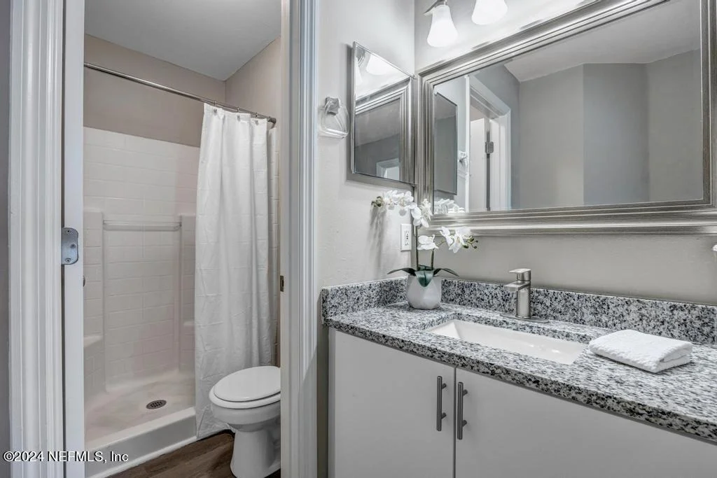 Photo of 1663 HUDDERFIELD Circle W