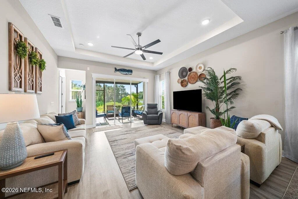 Photo of 9853 CRAVEN Road