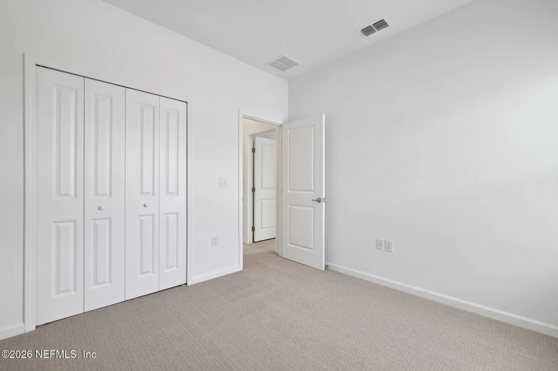 Photo of 798 FARMFIELD Drive