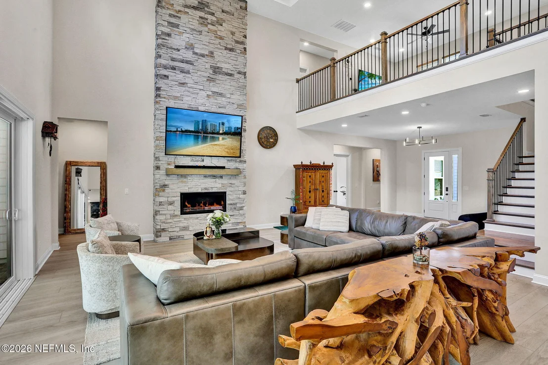 Photo of 236 HERITAGE PINES Way