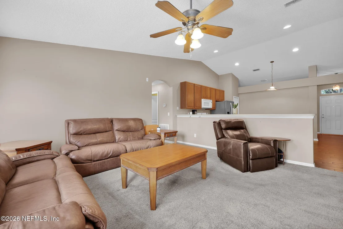 Photo of 13696 DEVAN LEE Drive E