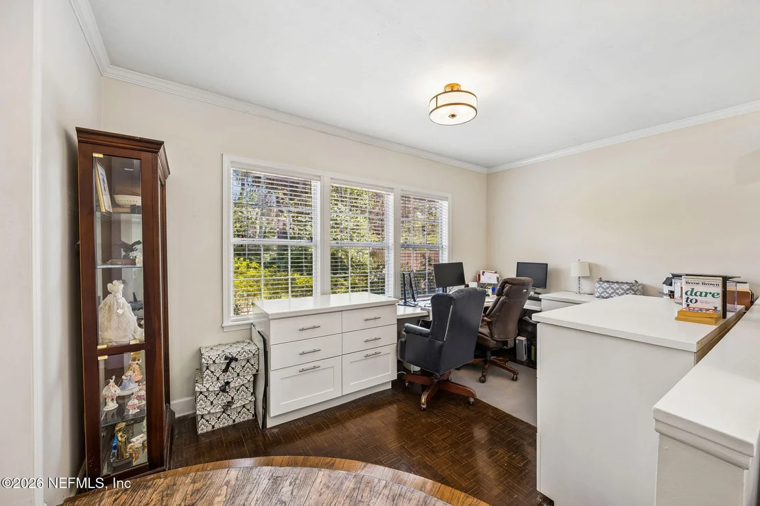 Photo of 2321 EGREMONT Drive