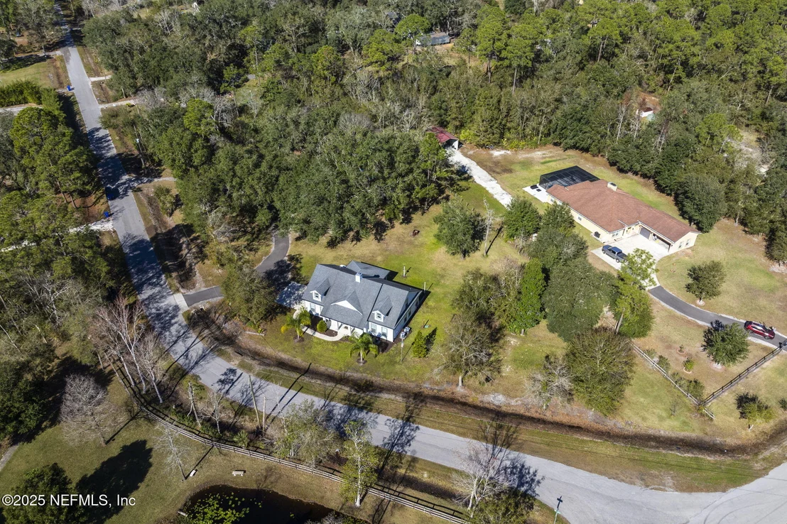 Photo of 1499 SHEFFIELD Road
