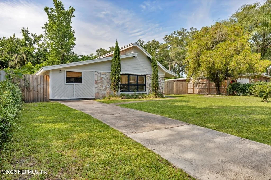 Photo of 3044 LORMAN DRIVE Drive