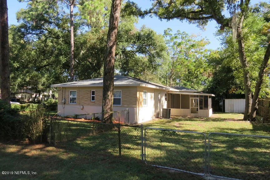 Photo of 5406 BURDETTE Road