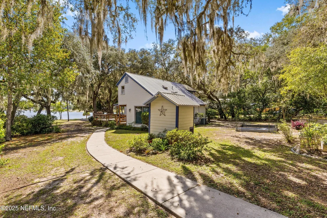 Photo of 6441 BAKER Road