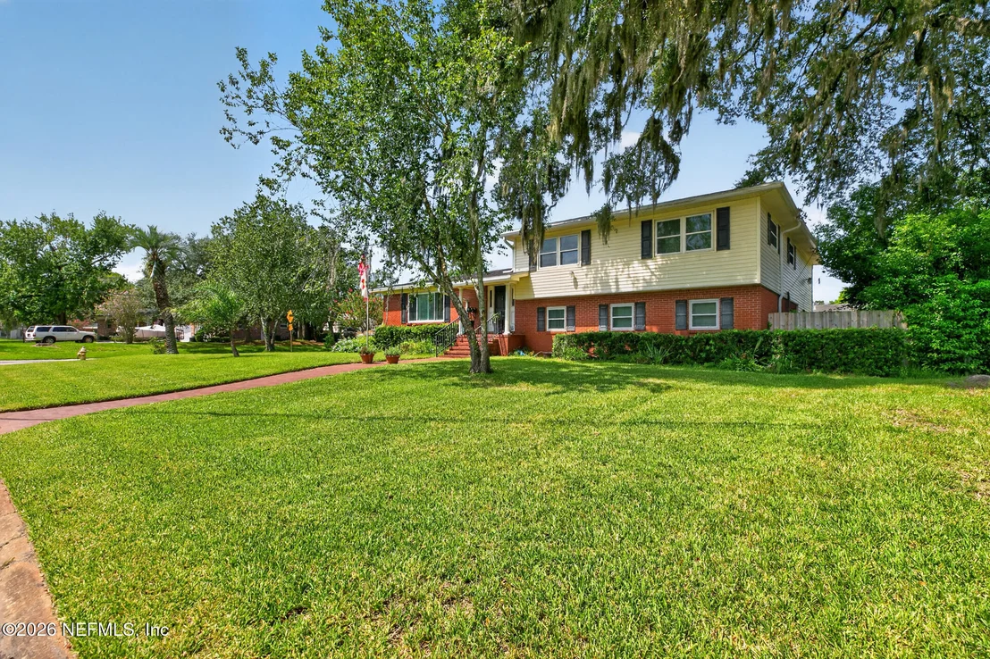 Photo of 3909 SAN BERNADO Drive