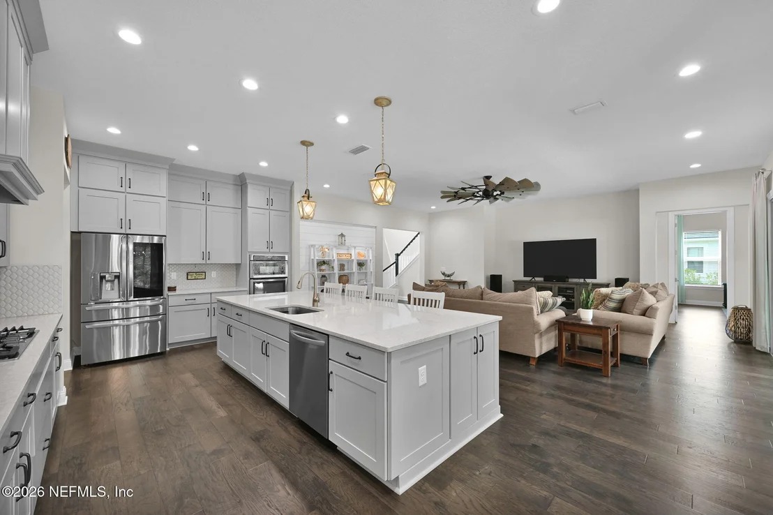 Photo of 276 BACK CREEK Drive