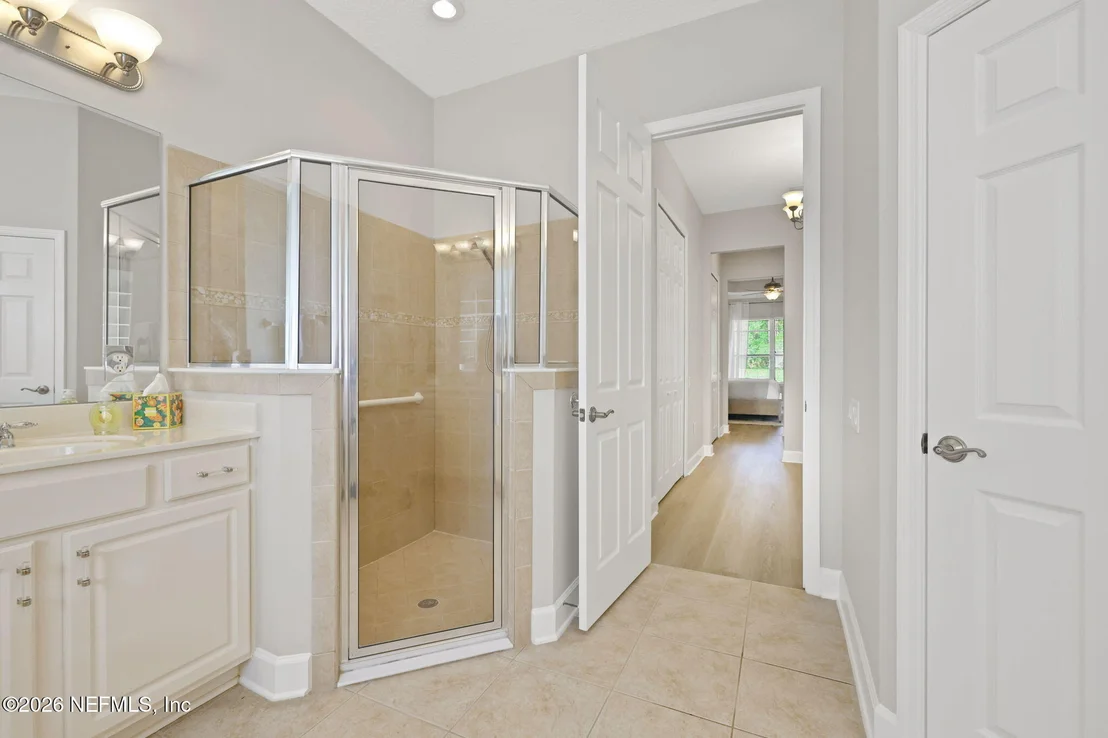 Photo of 1013 INVERNESS Drive