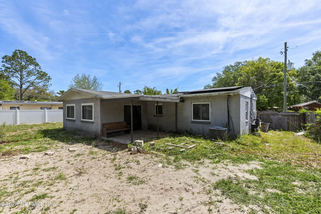 Photo of 4122 RENDALE Drive N