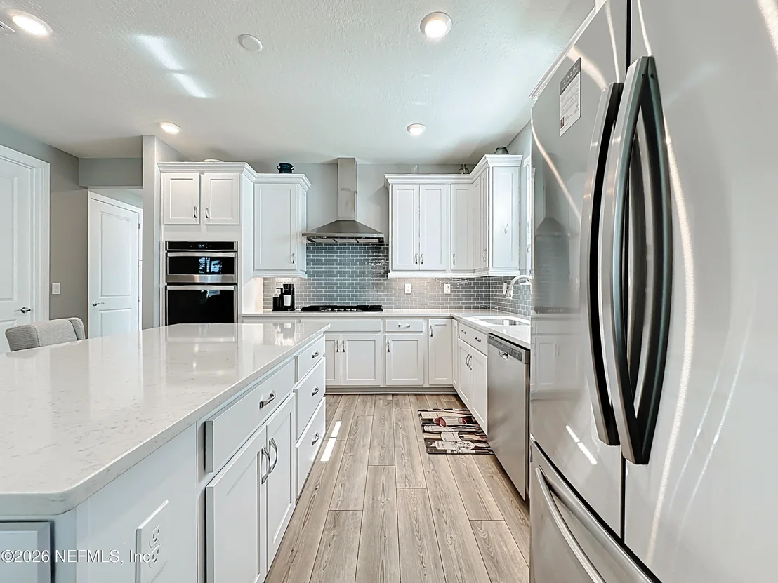 Photo of 11012 TOWN VIEW Drive