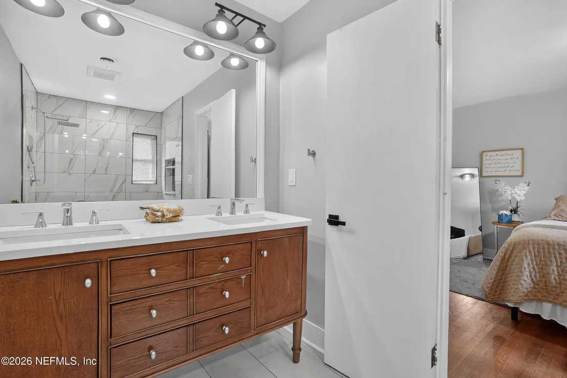 Photo of 2864 SCOTT Circle