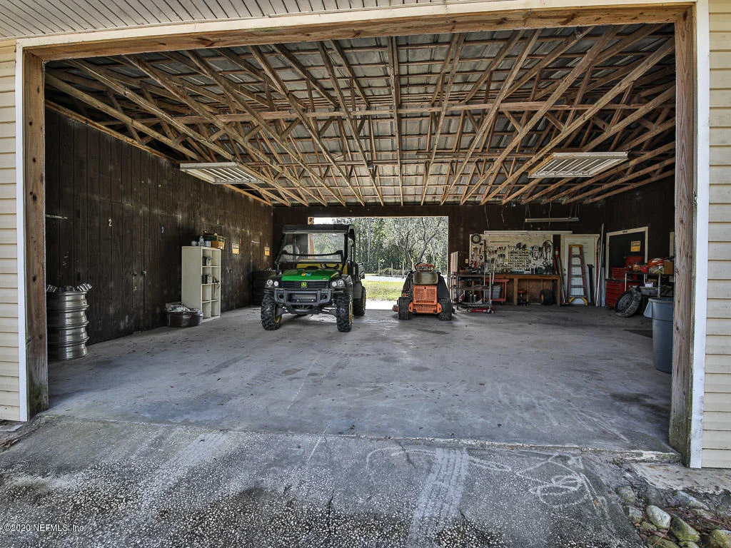 Photo of 116 LAKE Drive