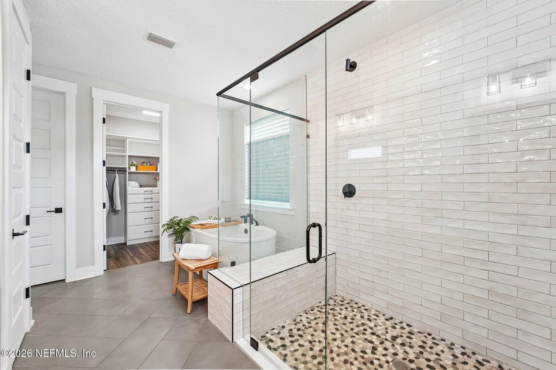 Photo of 10223 SILVERBROOK Trail
