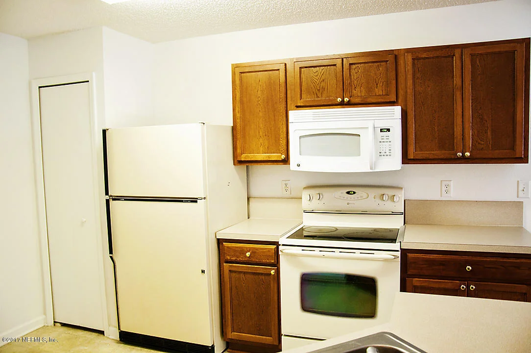 Photo of 942 WYNFIELD Circle