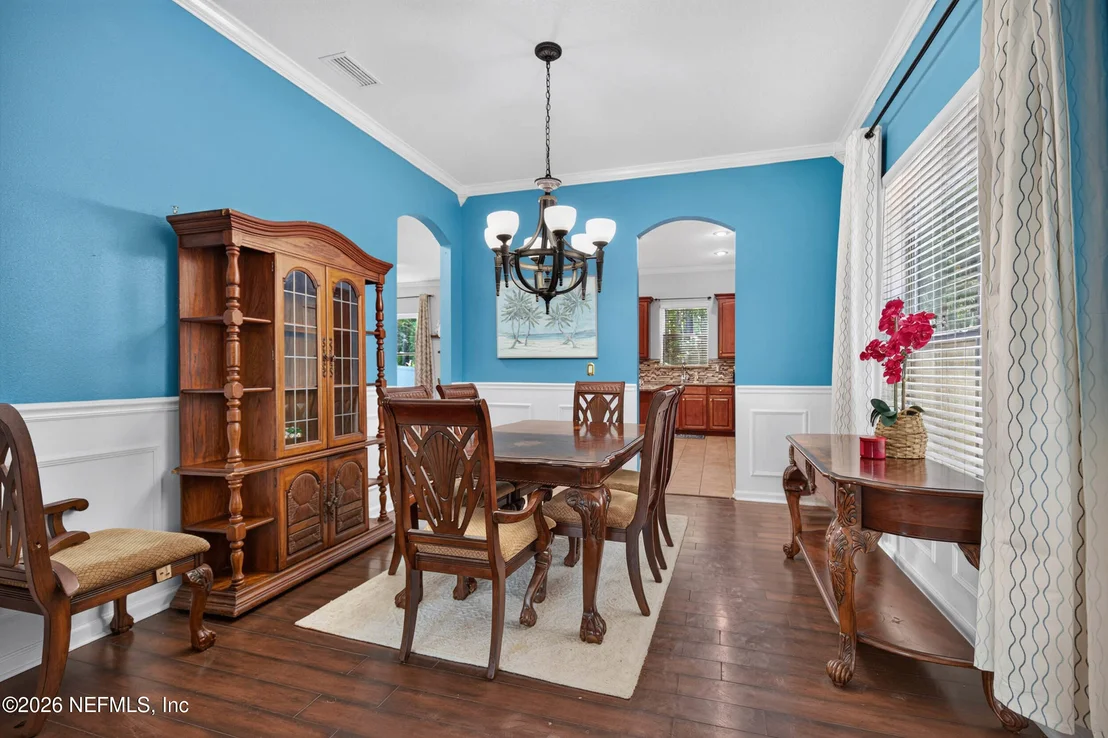 Photo of 616 CANDLEBARK Drive
