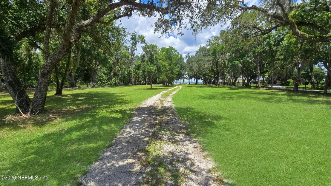 Photo of 12638 MANDARIN Road
