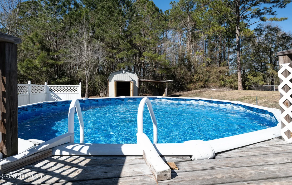 Photo of 55592 DEER RUN Road SE