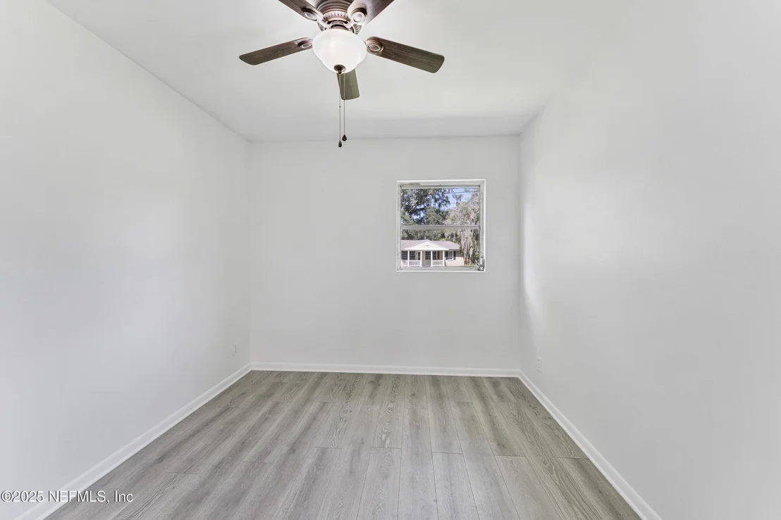 Photo of 2626 LEONID Road