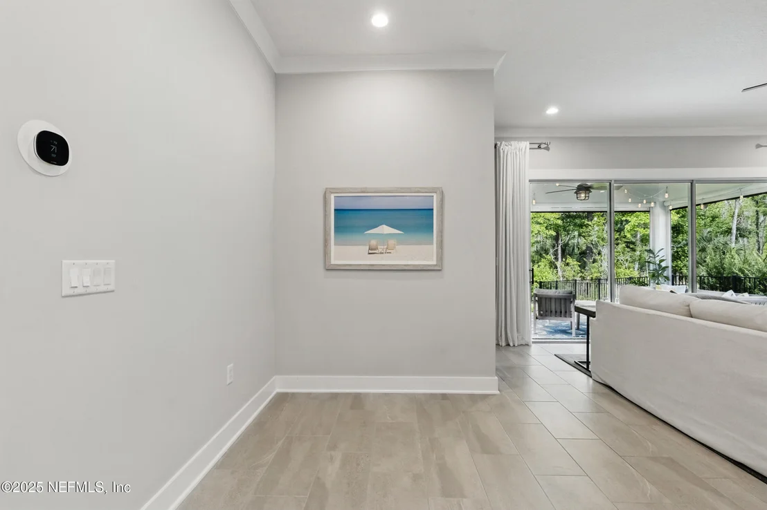 Photo of 9918 FILAMENT Boulevard