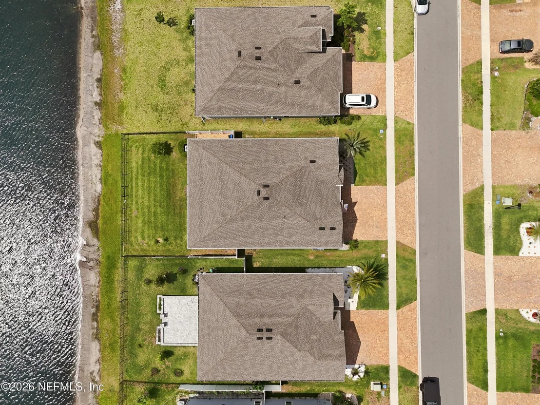 Photo of 392 BRYBAR Drive