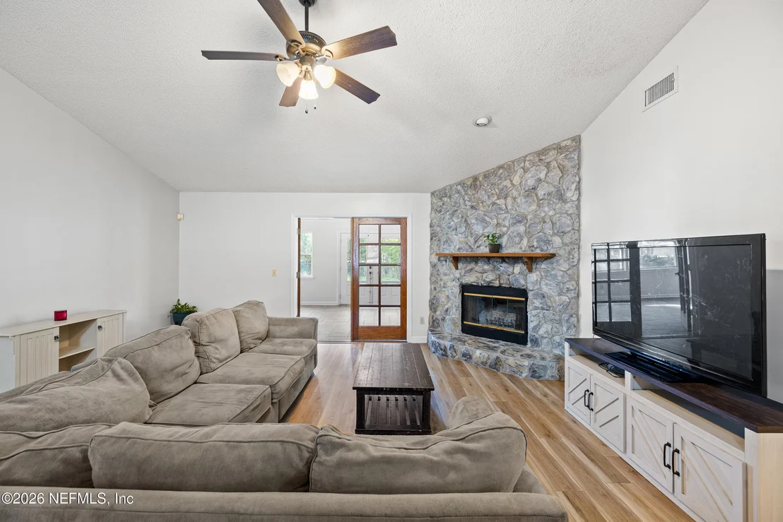 Photo of 752 NOTTINGHAM FOREST Circle