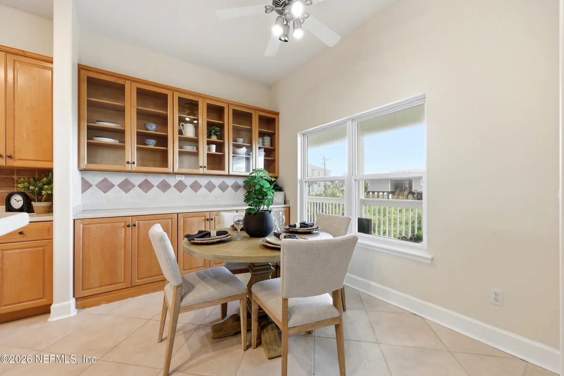 Photo of 500 SEAGATE Lane S