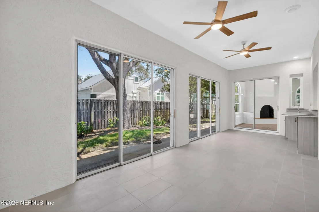 Photo of 5 SANTA MARIA Lane